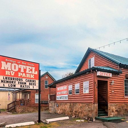 Bridge Of The Gods Motel, Cabins & Rv Park 캐스케이드락스 외부 사진